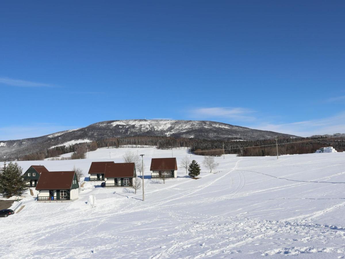 Holiday Home Holiday Hill 42 By Interhome Cista  外观 照片