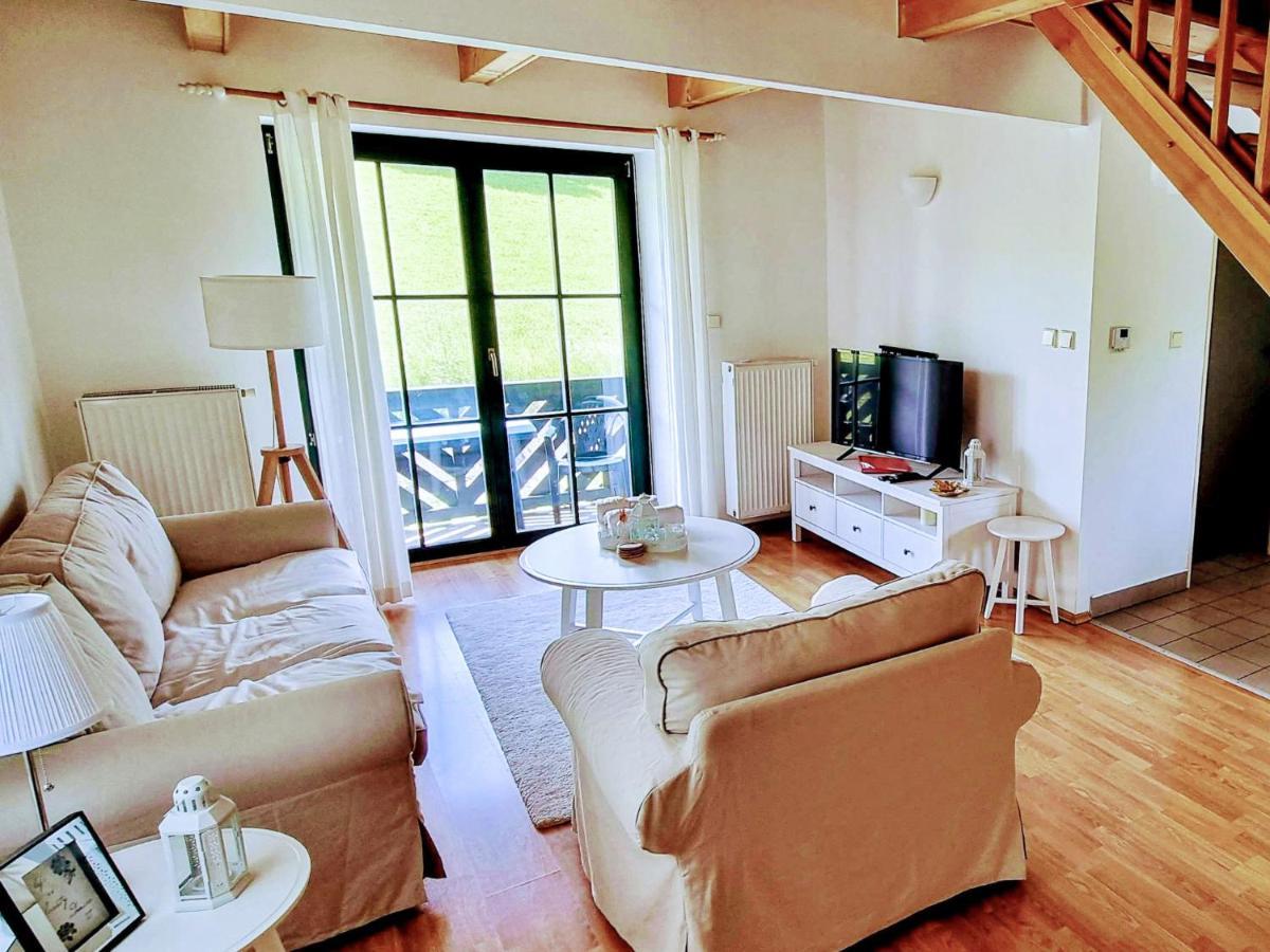 Holiday Home Holiday Hill 42 By Interhome Cista  外观 照片